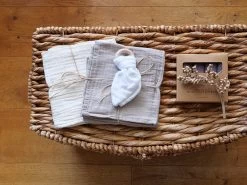 Babygeschenk-Set Unter 25 Euro - Hasenohren Cream