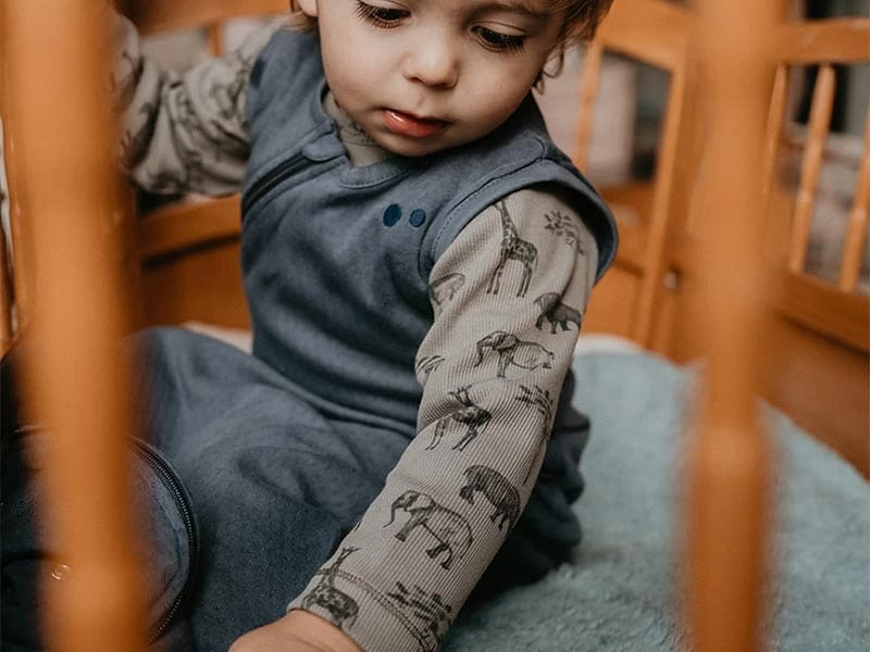 Ärmelloser Babyschlafsack TOG 1 - Blue Nights 3 Ärmelloser Babyschlafsack TOG 1 - Blue Nights – Bild 3