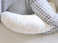 Stillkissen Aus Biobaumwolle – Malena 10 Stillkissen Aus Biobaumwolle – Malena -Boo Poo breastfeeding pregnancy pillow flowers 2
