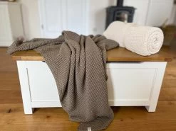 Strickdecken Für Erwachsene 125x150 - Eden Tundra -Boo Poo erwachsenen strickdecke ls2