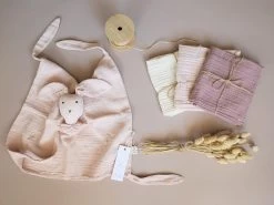 Neugeborenengeschenk-Set Eden Rose 9 Neugeborenengeschenk-Set Eden Rose -Boo Poo hasenkuscheltuch mistyrose 1