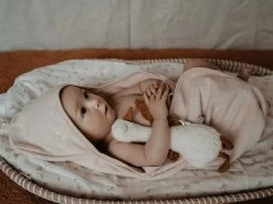 Kapuzenhandtuch GOTS Biobaumwolle - Peach Blush -Boo Poo kapuzenhandtuch peachblush ls1 1