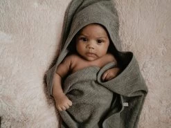 Kapuzenhandtuch GOTS Biobaumwolle - Desert Sand -Boo Poo kapuzenhandtuch stormgrey ls1 2