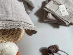 Musselindecke Mit Häkelrand Fawn -Boo Poo muslin cig blanket fawn 3