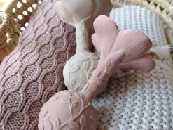 Beißring Rassel Rose - Beige -Boo Poo natruba plumeria rattle 5