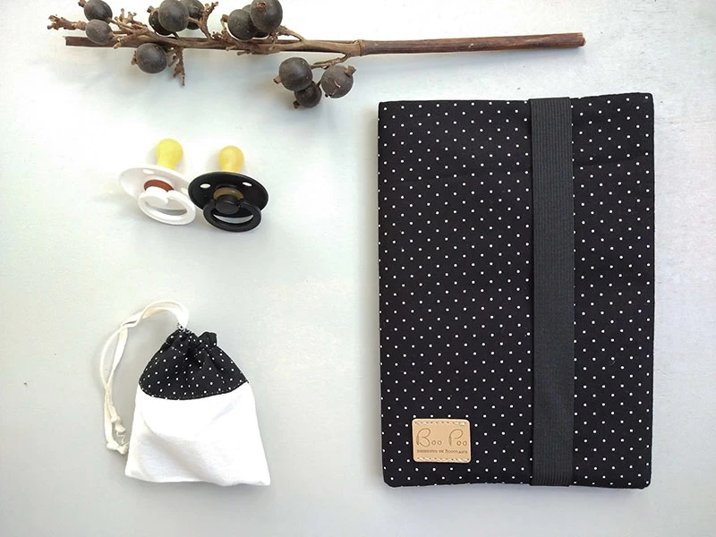 U-Hefthülle Kuro 4 U-Hefthülle Kuro – Bild 4