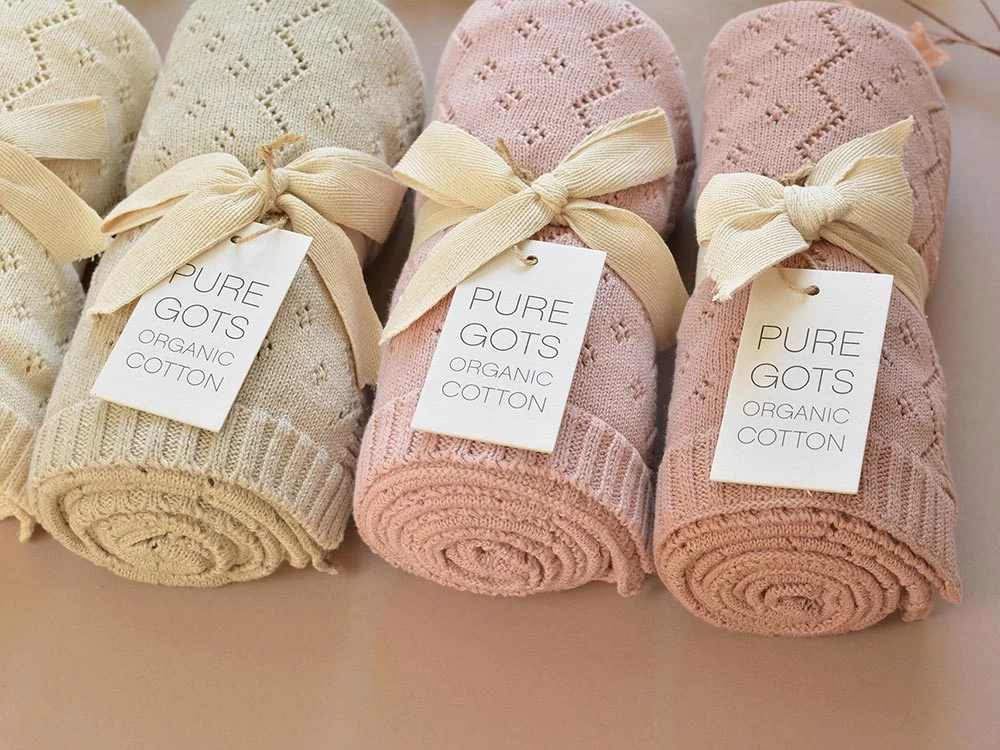 Baby Strickdecken Pointelle Mauve 2 Baby Strickdecken Pointelle Mauve – Bild 2