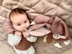 SAGA Schmusetuch Gans Bliki - Dusty Green 12 SAGA Schmusetuch Gans Bliki - Dusty Green -Boo Poo schmusetuch gans 3 4