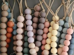 Mushie Schnullerketten - HALO -Boo Poo schnullerketten mushie 1