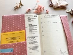 U-Hefthülle Plume 9 U-Hefthülle Plume -Boo Poo u heft huellen plume 2