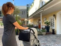 Wickelmatte, Reise-Wickelunterlage - Diamond Black -Boo Poo wickelmatte ls4 min 1